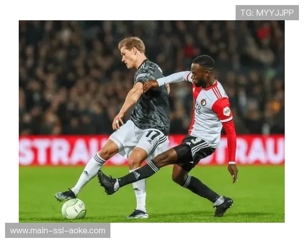 马赛接近签下费耶诺德中场昆滕·廷贝尔 马赛接近签下费耶诺德中场昆滕·廷贝尔