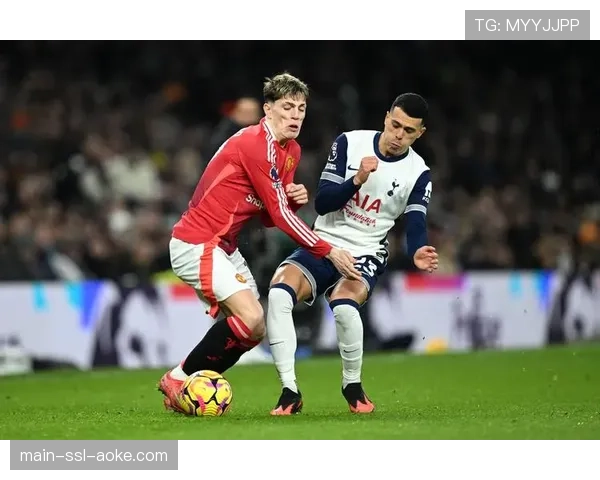 英超联盟公布2025-26赛季中期财务审查报告，各队薪资增幅受关注。